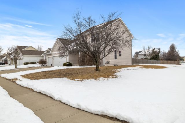 2326 NW Maple Street, Ankeny, IA 50023