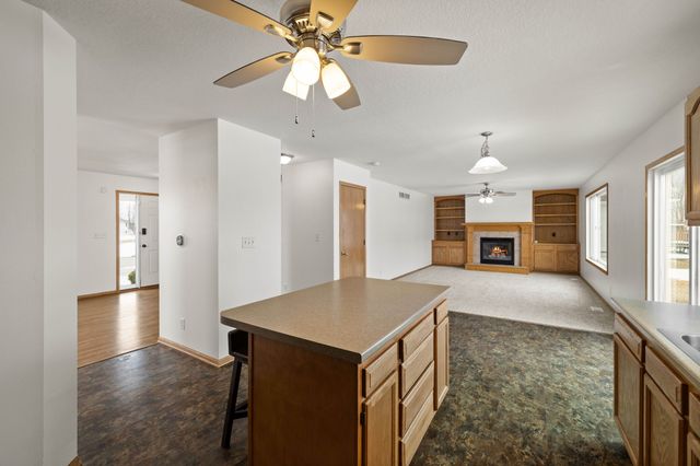 2326 NW Maple Street, Ankeny, IA 50023