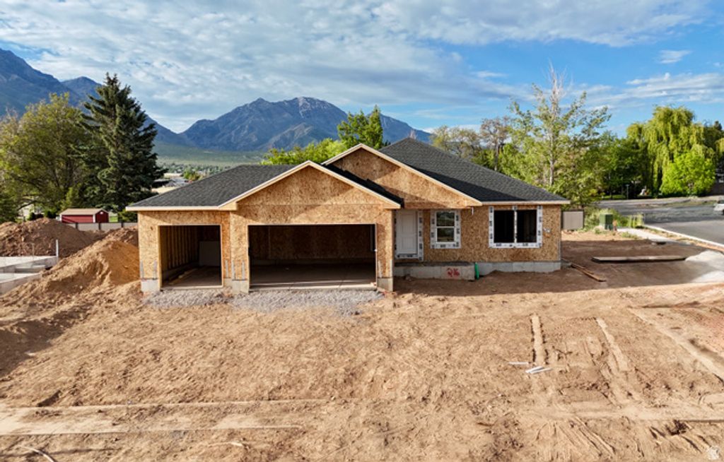 Image 6 of property listing at 240 E 770 N, Santaquin, UT 84655