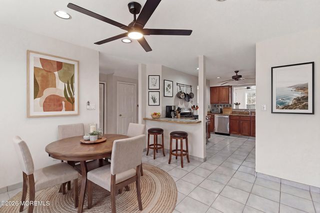 314 Towne Drive 10-4, Manalapan, NJ 07726