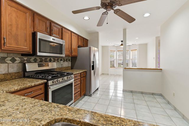 314 Towne Drive 10-4, Manalapan, NJ 07726