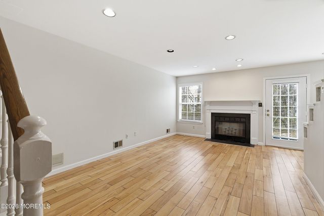 314 Towne Drive 10-4, Manalapan, NJ 07726