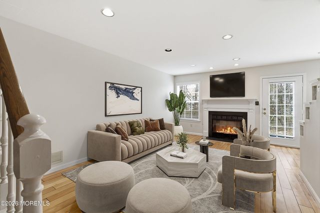 314 Towne Drive 10-4, Manalapan, NJ 07726