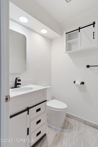 314 Towne Drive 10-4, Manalapan, NJ 07726