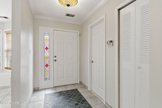 314 Towne Drive 10-4, Manalapan, NJ 07726