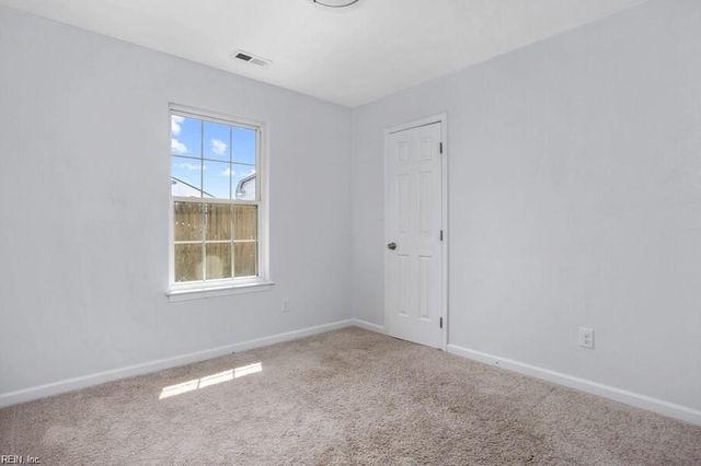 2206 Berkley AVE, Chesapeake, VA 23324