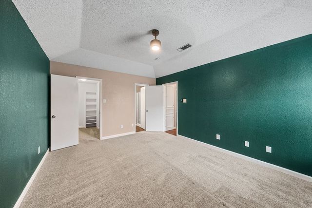 6104 Sandy Lane, Watauga, TX 76148