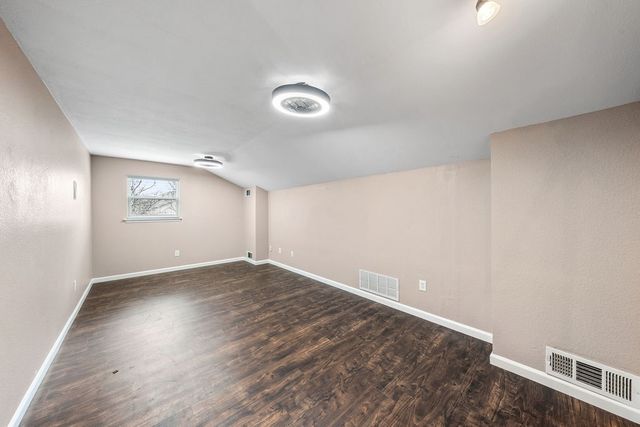 6104 Sandy Lane, Watauga, TX 76148