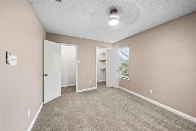 6104 Sandy Lane, Watauga, TX 76148