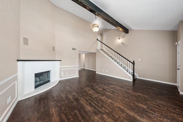 6104 Sandy Lane, Watauga, TX 76148