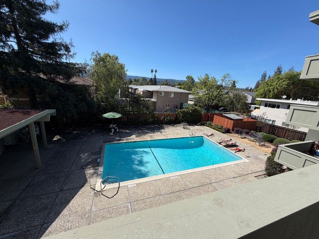 1458 Hudson Street 217, Redwood City, CA 94061