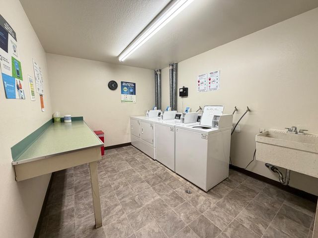 1458 Hudson Street 217, Redwood City, CA 94061