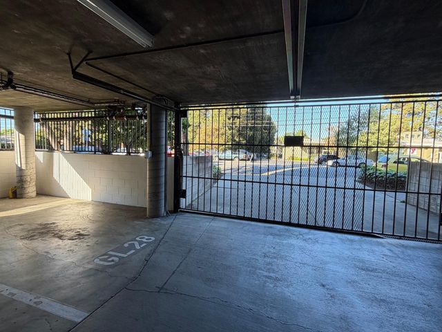 1458 Hudson Street 217, Redwood City, CA 94061