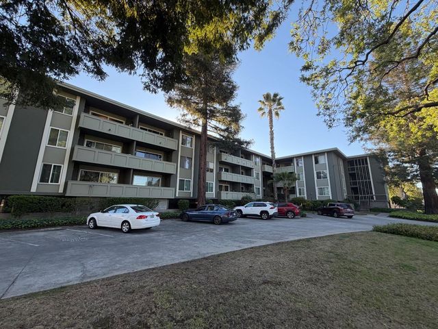 1458 Hudson Street 217, Redwood City, CA 94061