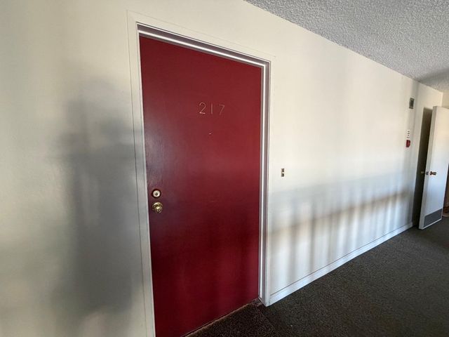 1458 Hudson Street 217, Redwood City, CA 94061