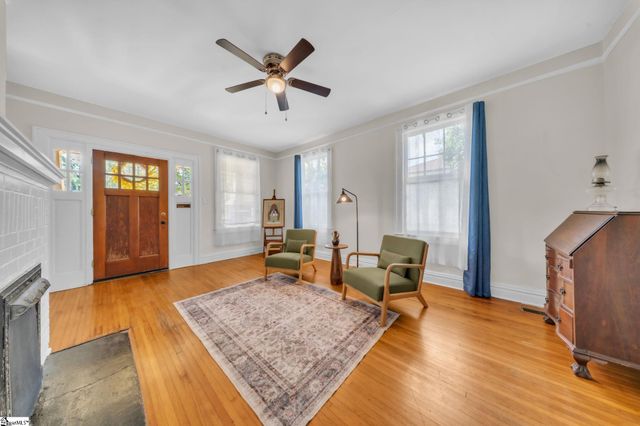 210 Carlisle Street, Spartanburg, SC 29306