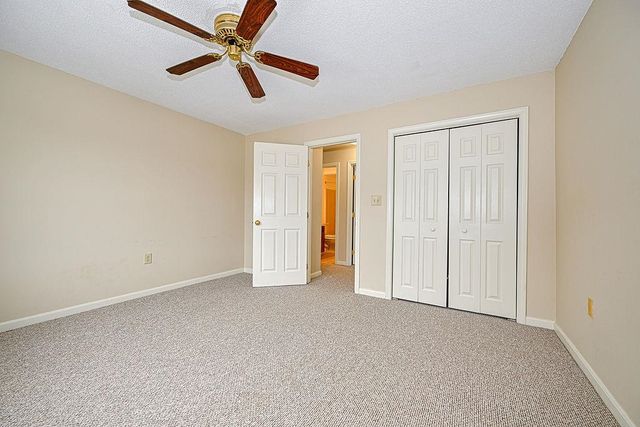 50 Brookside Dr Apt J8, Exeter, NH 03833