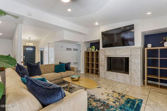 3232 MESA VERDE Lane, El Paso, TX 79904