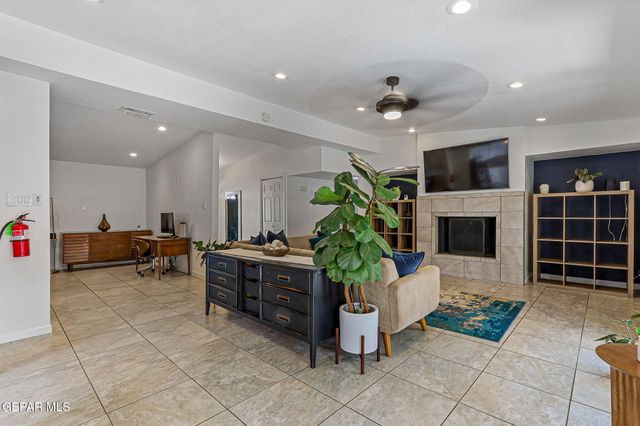 3232 MESA VERDE Lane, El Paso, TX 79904