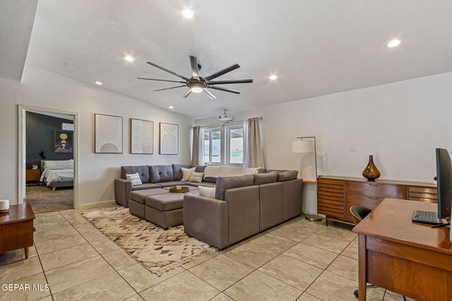 3232 MESA VERDE Lane, El Paso, TX 79904