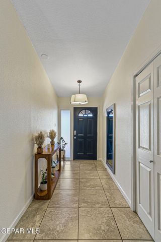 3232 MESA VERDE Lane, El Paso, TX 79904