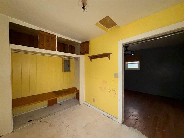 46 Oriole Road, Pontiac, MI 48341