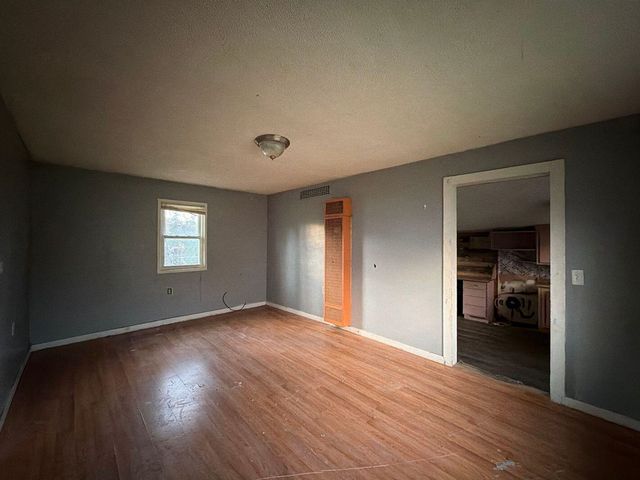 46 Oriole Road, Pontiac, MI 48341