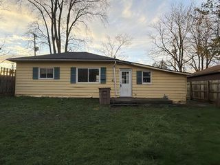 46 Oriole Road, Pontiac, MI 48341