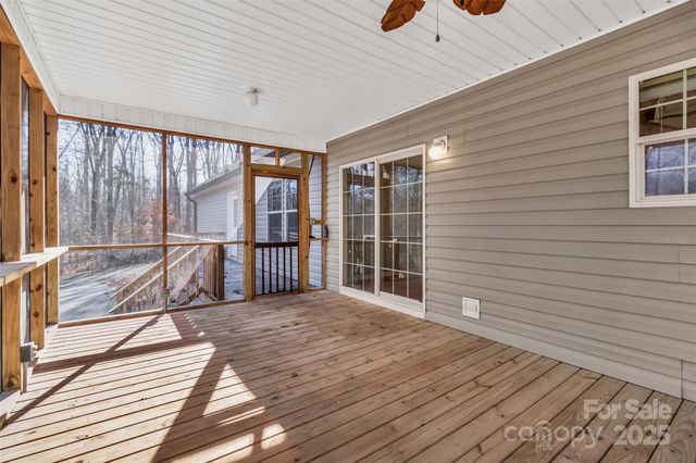 530 Ole Simpson Place, Catawba, SC 29704