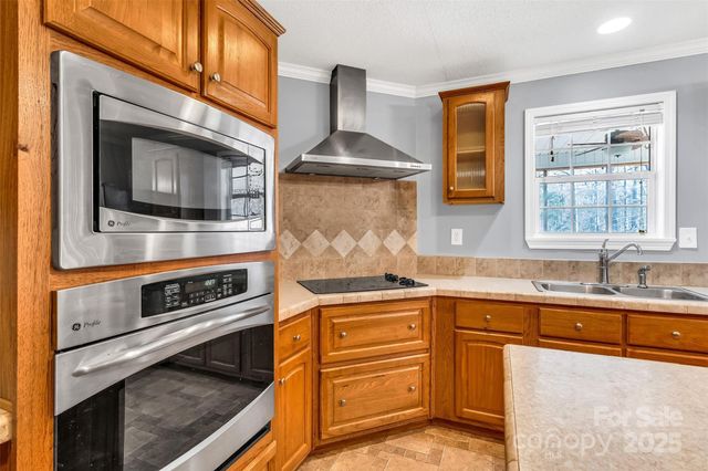 530 Ole Simpson Place, Catawba, SC 29704