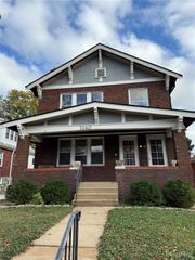 1140 Edward Terrace, St Louis, MO 63117