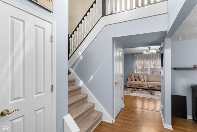 1208 Rotherham Lane, Beech Grove, IN 46107