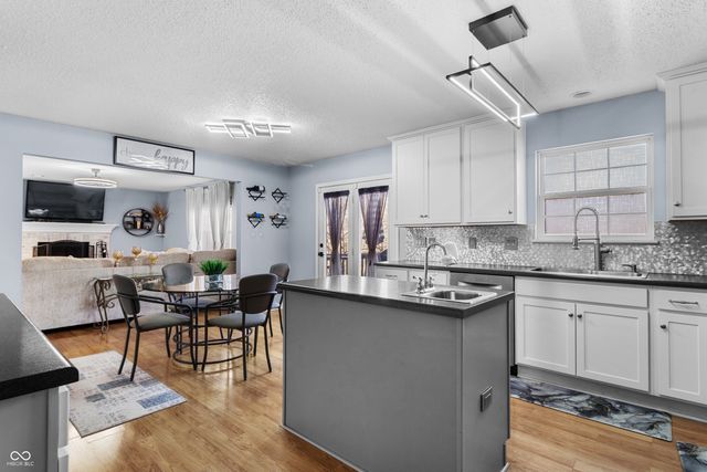 1208 Rotherham Lane, Beech Grove, IN 46107