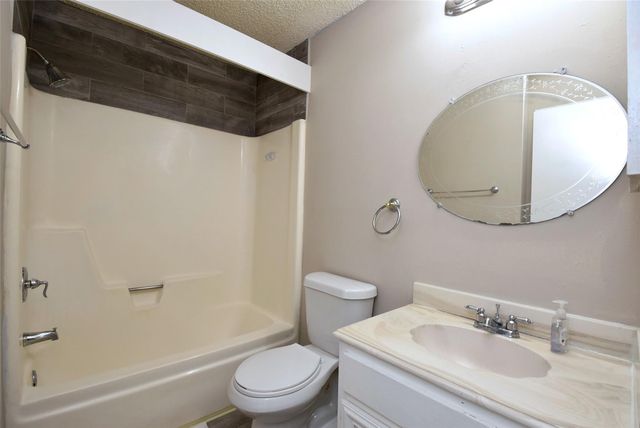 17906 Glenpatti Drive, Houston, TX 77084