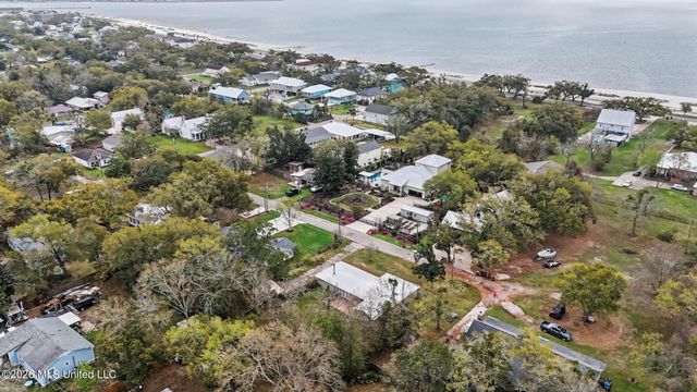 107 Sea Pine Street, Long Beach, MS 39560