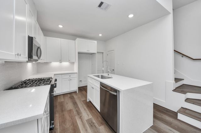 5612 Bertellis Lane, Houston, TX 77091