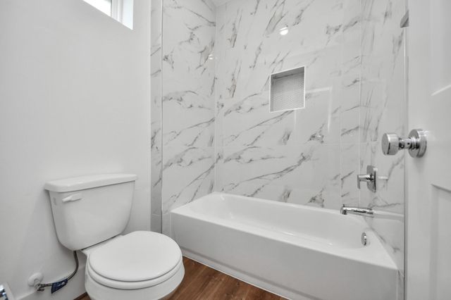 5612 Bertellis Lane, Houston, TX 77091