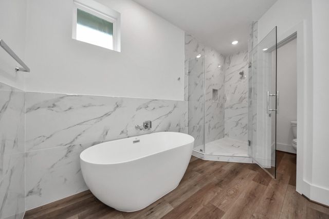 5612 Bertellis Lane, Houston, TX 77091