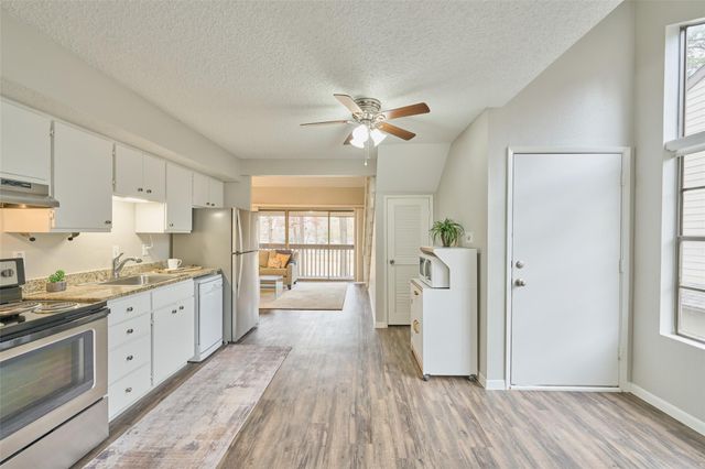 12900 Walden Road 602F, Montgomery, TX 77356