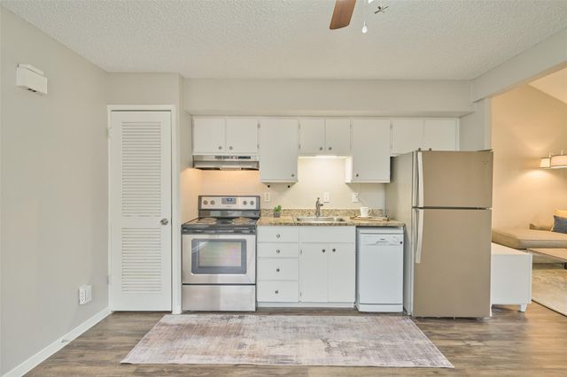 12900 Walden Road 602F, Montgomery, TX 77356