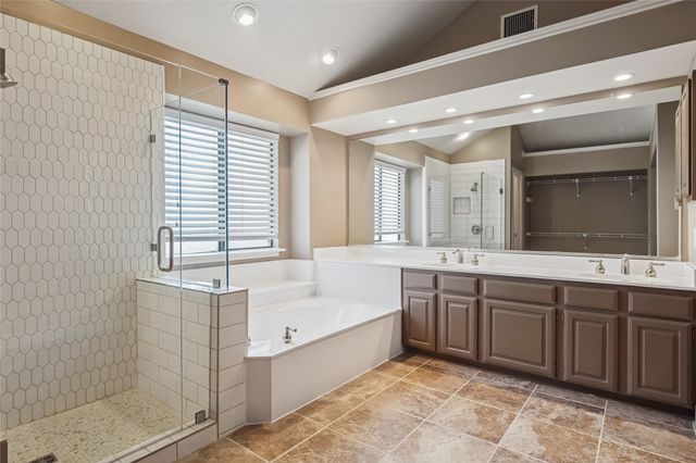 16650 Cleary Circle, Dallas, TX 75248