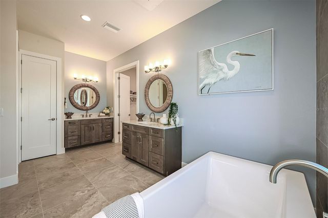 4223 SPRINGHOUSE CIRCLE, Lakewood Ranch, FL 34211