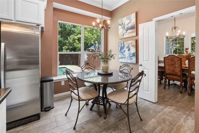 150 Fall Creek, Grapevine, TX 76051