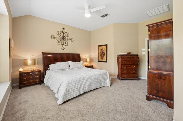 150 Fall Creek, Grapevine, TX 76051