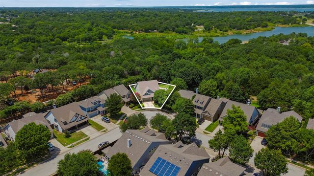 150 Fall Creek, Grapevine, TX 76051