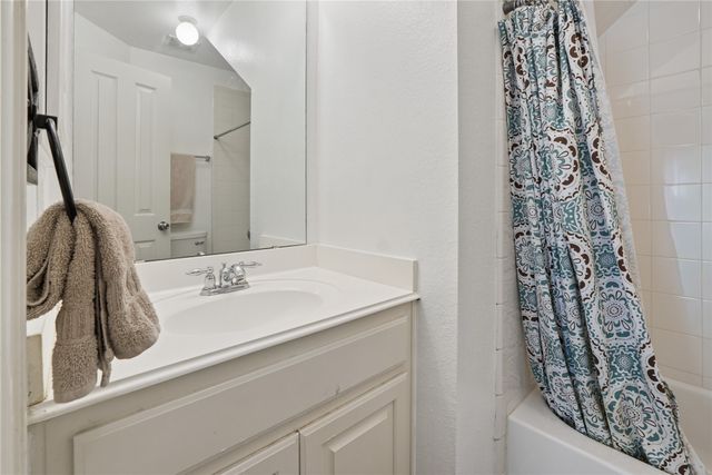 150 Fall Creek, Grapevine, TX 76051