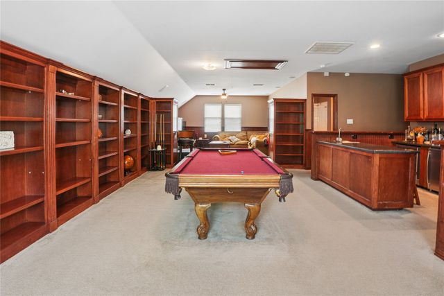 150 Fall Creek, Grapevine, TX 76051