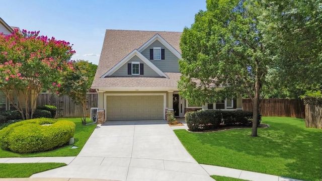 150 Fall Creek, Grapevine, TX 76051