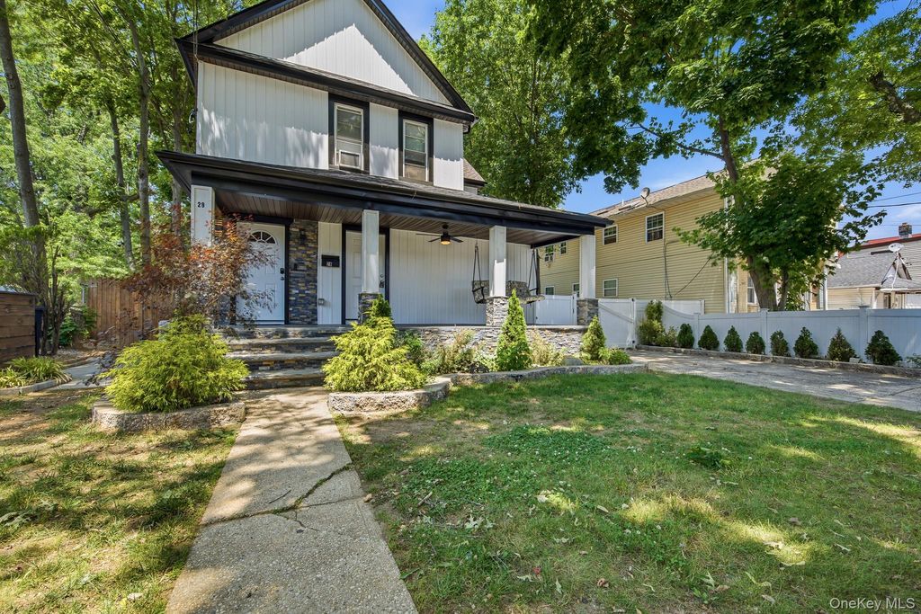 29 Elm Avenue, Hempstead, NY 11550 — photo 2