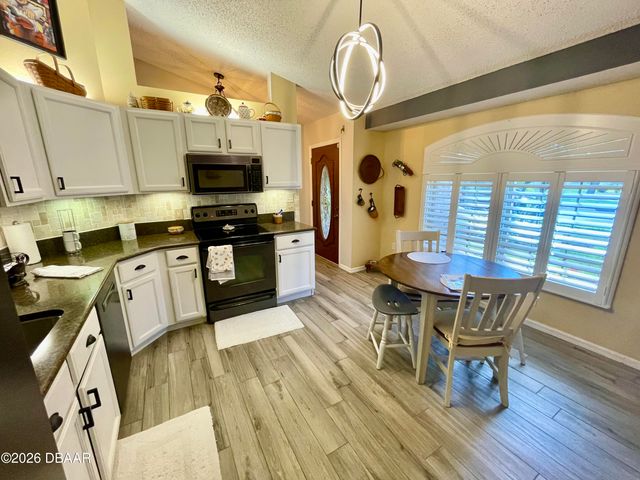 6025 Hickory Grove Lane, Port Orange, FL 32128